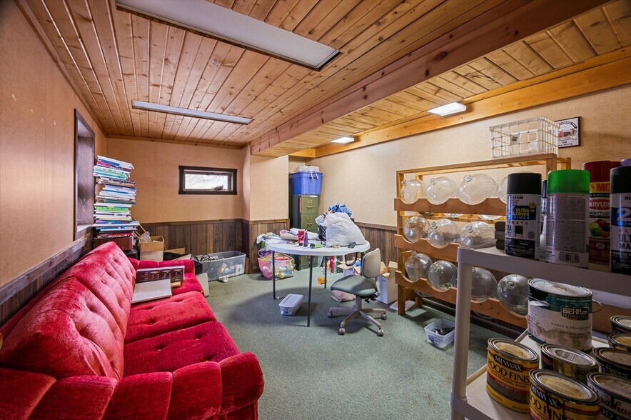 More Photos Of 138 S Market St, New Wilmington Storefront For Sale