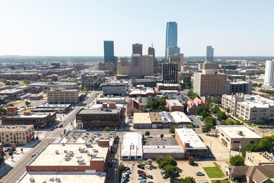 More Photos Of 111 NW 8th St, Oklahoma City Office For Sale