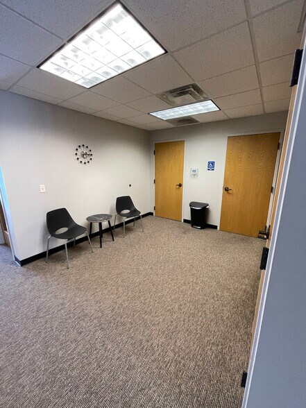 More Photos Of 1290-1294 Hosford St, Hudson Office For Lease