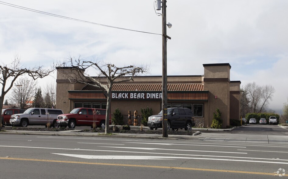 Primary Photo Of 303 Soscol Ave, Napa Restaurant For Sale