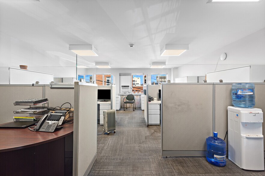 More Photos Of 392 Main St, Hackensack Freestanding For Sale