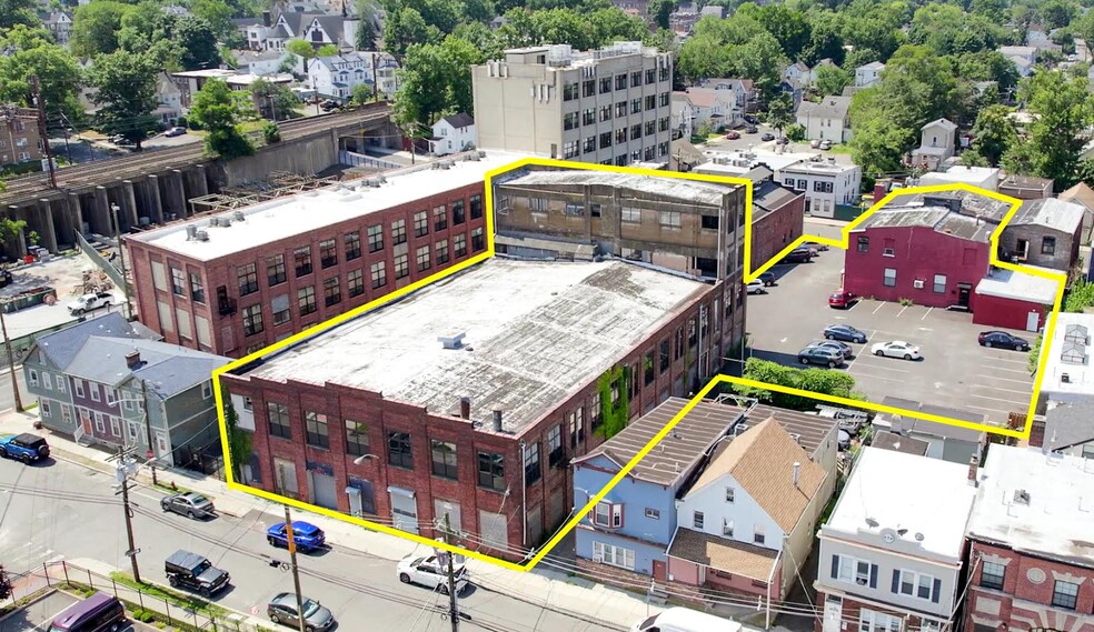 Primary Photo Of 564 Forest St, Orange Industrial For Sale