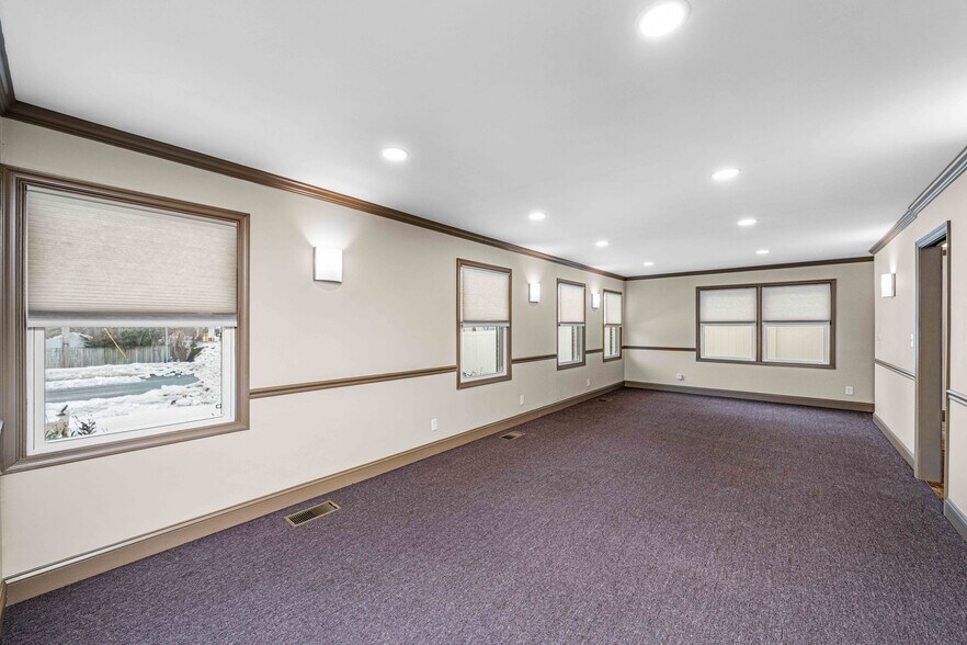 More Photos Of 2417 Silverside Rd, Wilmington Office For Lease