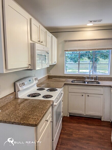 More Photos Of 395 Oakland Ave SE, Atlanta Apartments For Sale