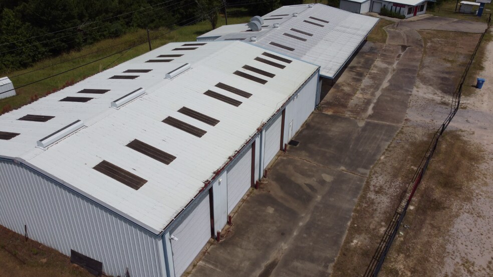 More Photos Of 3014 US Hwy 59 South, Livingston Manufacturing For Sale