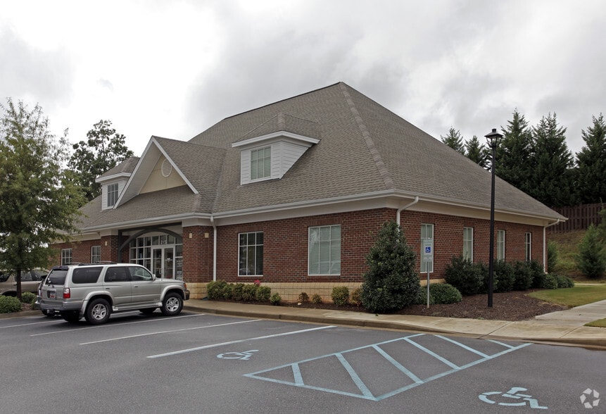 Primary Photo Of 215 Batesville Rd, Simpsonville Medical For Lease