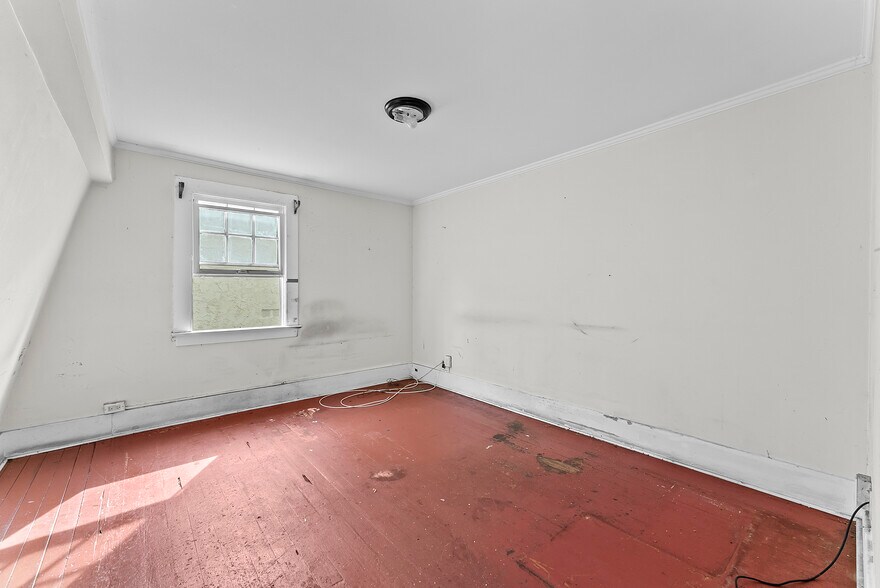 More Photos Of 2511 4th St, Santa Monica Multifamily For Sale