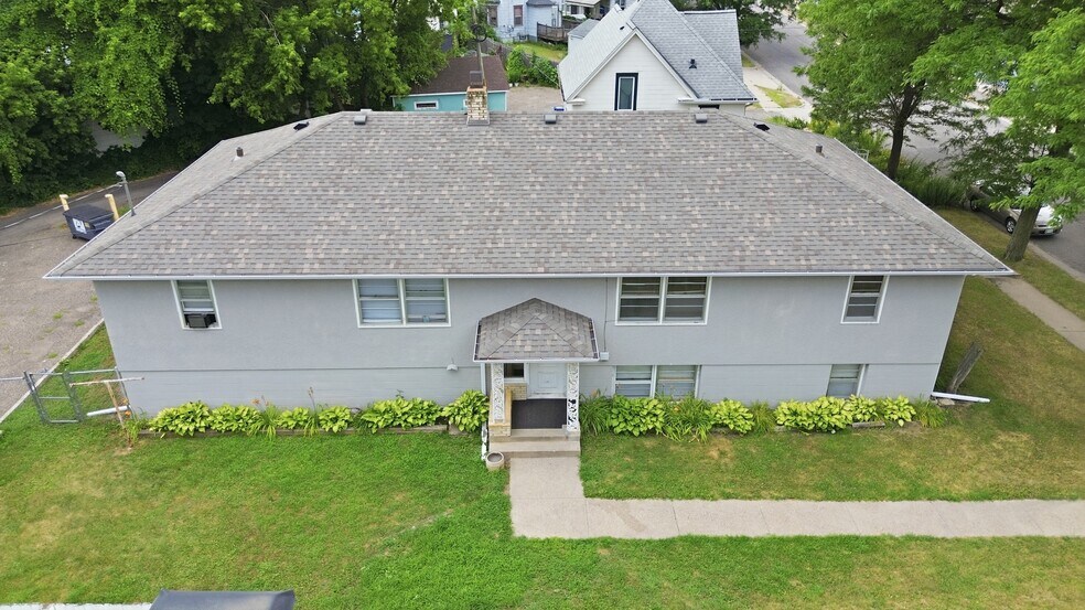 More Photos Of 826 5th St E, Saint Paul Apartments For Sale