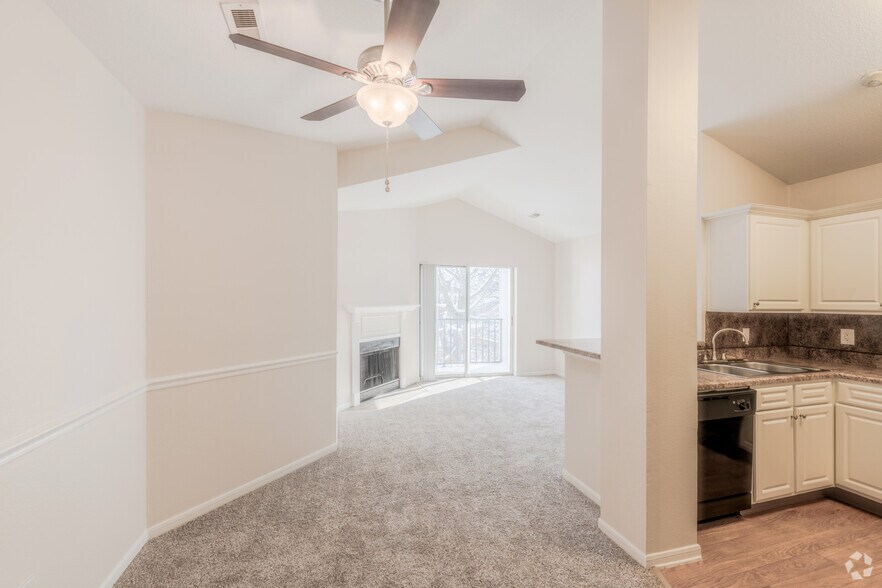 More Photos Of 100 Elena St, Cranston Apartments For Sale