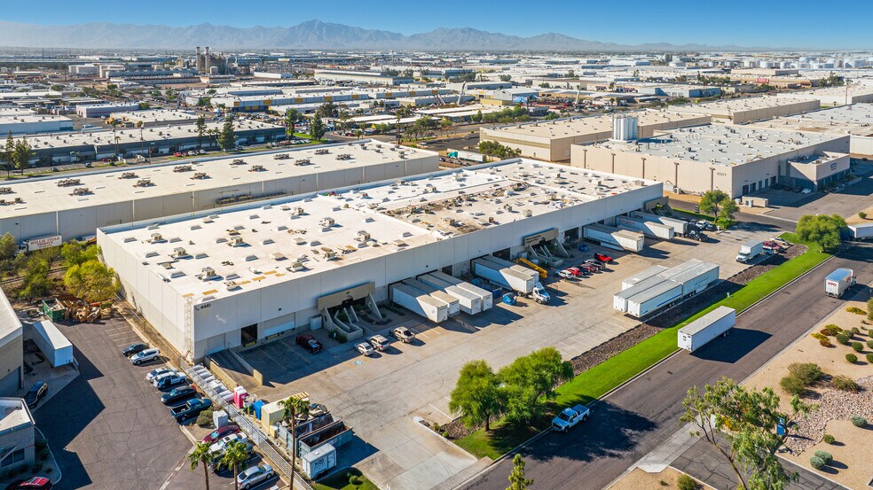 More Photos Of 4441 W Polk St, Phoenix Manufacturing For Lease