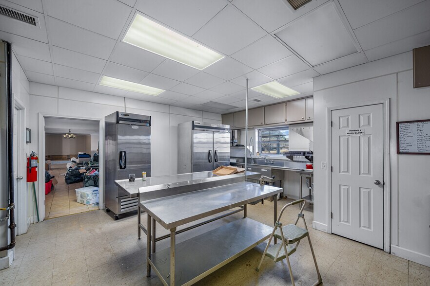 More Photos Of 502 Crystal Lake Dr NE, Fort Payne Golf Course Driving Range For Sale