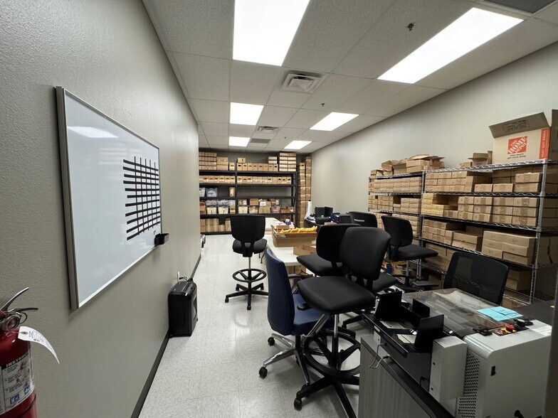 More Photos Of 5936 Imperial Loop, College Station Industrial For Lease