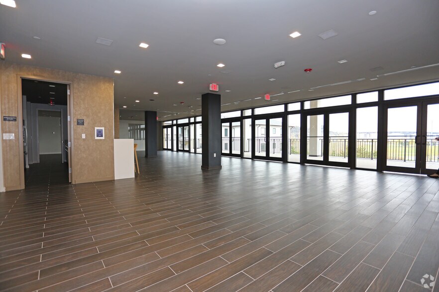 More Photos Of 4000 Riverside Station Blvd, Secaucus Apartments For Lease