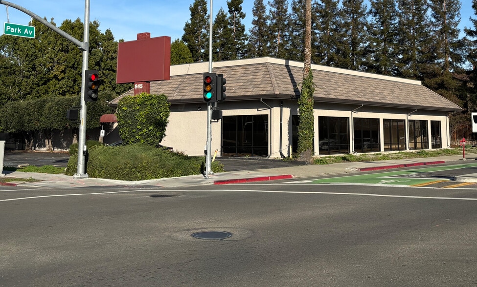 More Photos Of 845 Park Ave, San Jose Freestanding For Sale