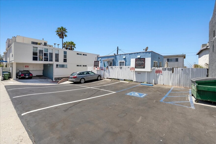 More Photos Of 3921 Highland Ave, Manhattan Beach Storefront Retail Residential For Sale