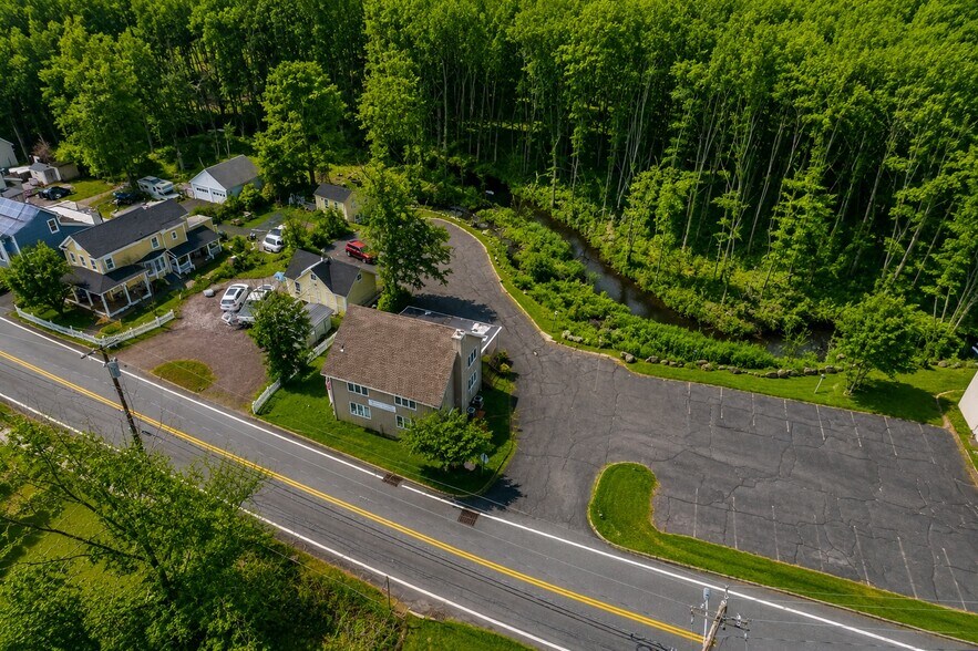 More Photos Of 328 Green Pond Rd, Hibernia Office Residential For Lease