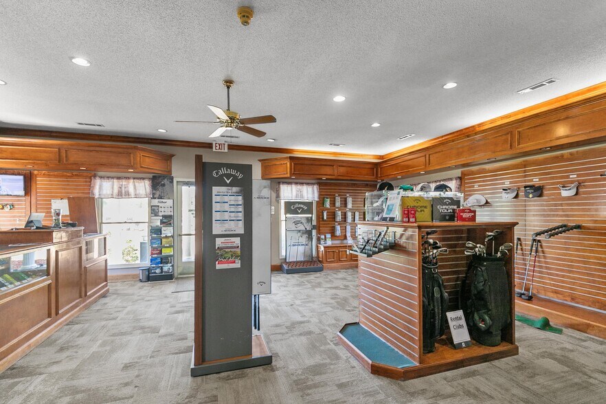 More Photos Of 101 Merion Dr, Eufaula Golf Course Driving Range For Sale