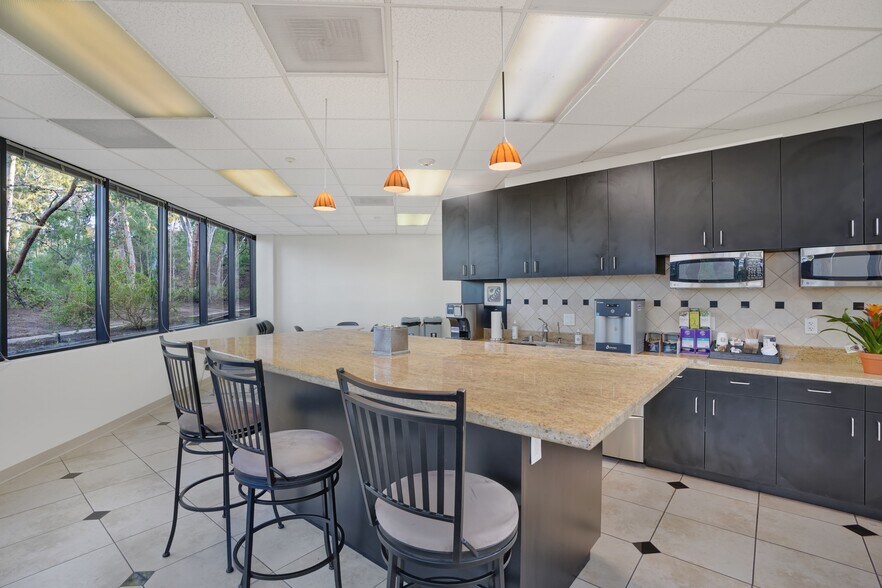 More Photos Of 23212 Mill Creek Dr, Laguna Hills Office For Sale