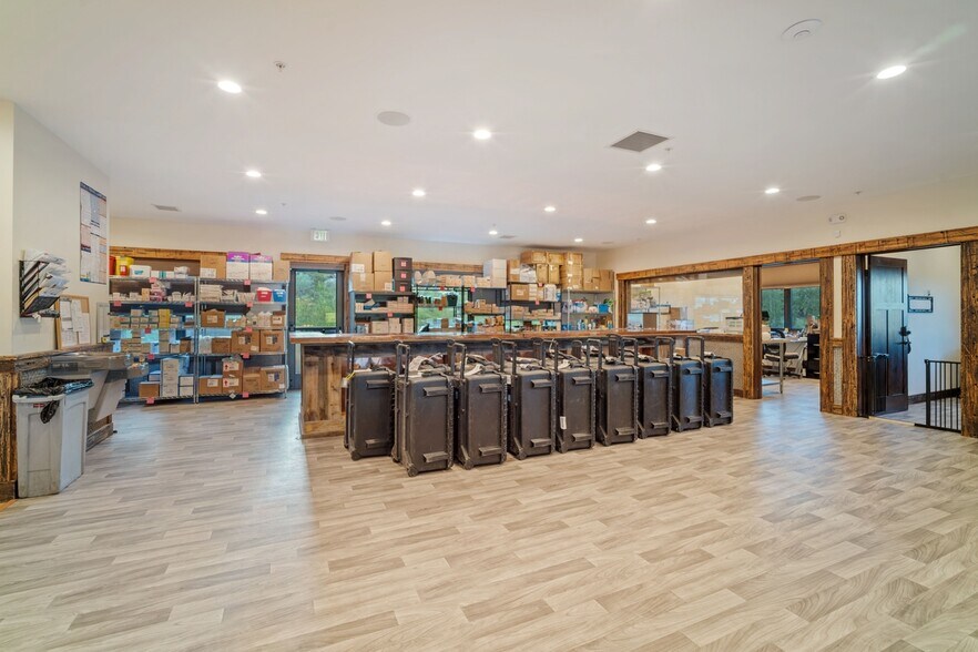 More Photos Of 5373 Highway 224, Park City Medical For Sale