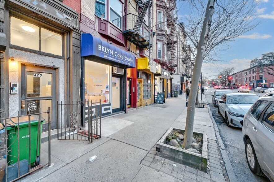 More Photos Of 427 7th Ave, Brooklyn Storefront Retail Residential For Sale