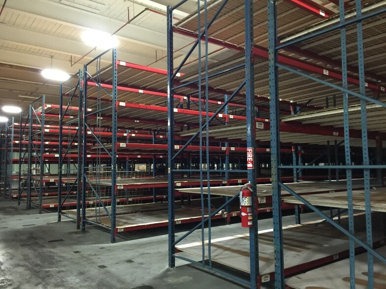 More Photos Of 5200 S Main St, Salisbury Industrial For Sale