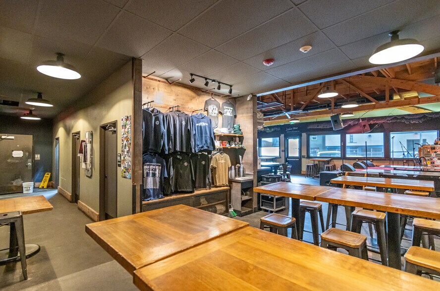 More Photos Of 20 NW Greenwood Ave, Bend Loft Creative Space For Sale