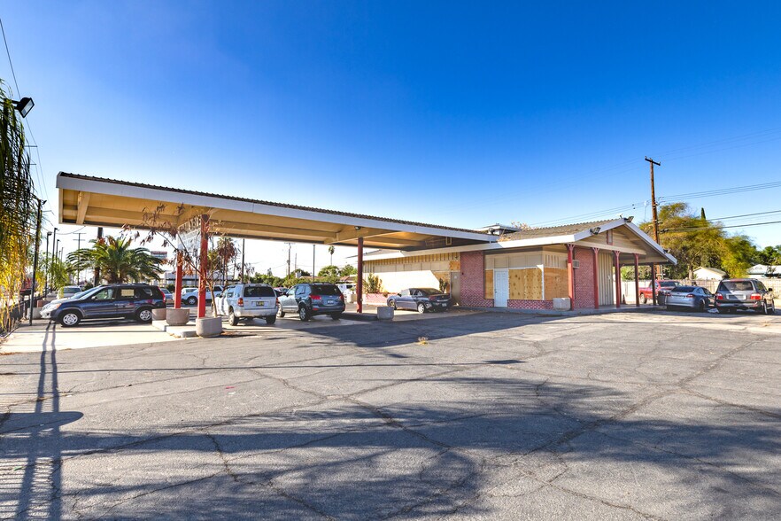 Primary Photo Of 847 E Valley Blvd, Colton Auto Dealership For Sale