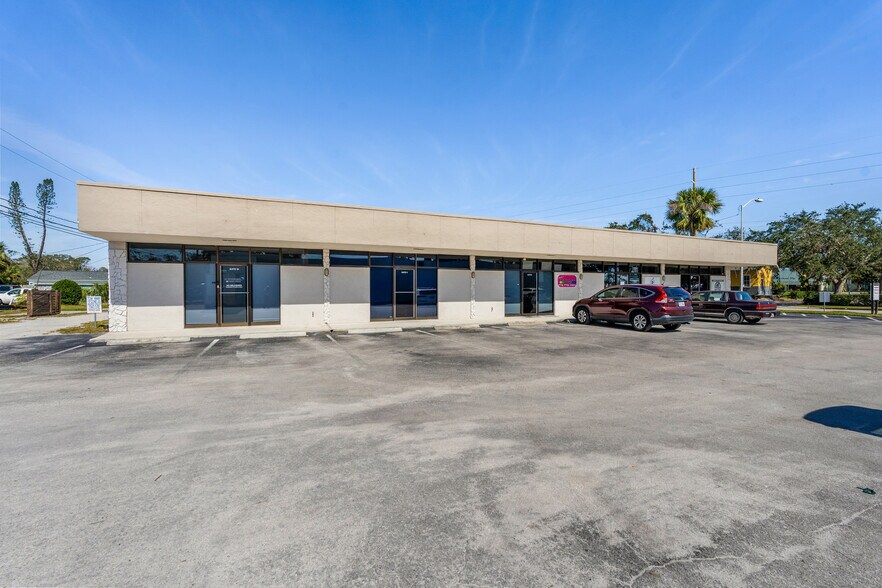 More Photos Of 2345 14th Ave, Vero Beach Medical For Sale