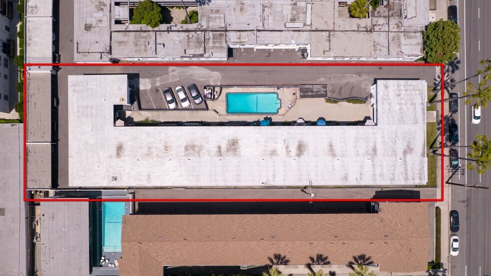 More Photos Of 11940 Burbank Blvd, Valley Village Apartments For Sale