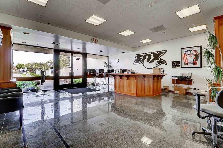 More Photos Of 130 Hangar Way, Watsonville Light Manufacturing For Lease