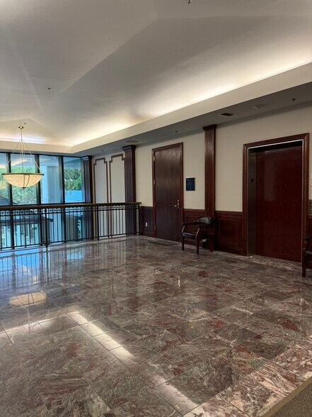 More Photos Of 9240 Bonita Beach Rd, Bonita Springs Medical For Lease