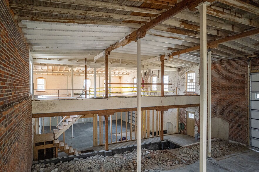 More Photos Of 313 S Government St, Lincolnton Office For Sale