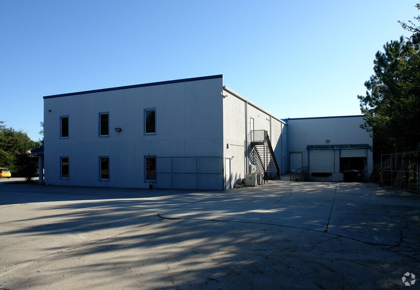 Primary Photo Of 107 Commerce St, Lake Mary Flex For Sale