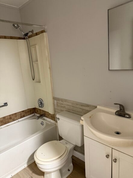 More Photos Of , Gallatin Multifamily For Sale
