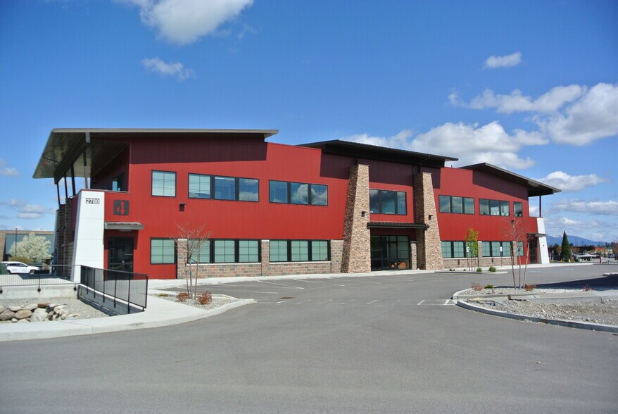 More Photos Of 2780 N Eagle Ln, Liberty Lake Office For Lease