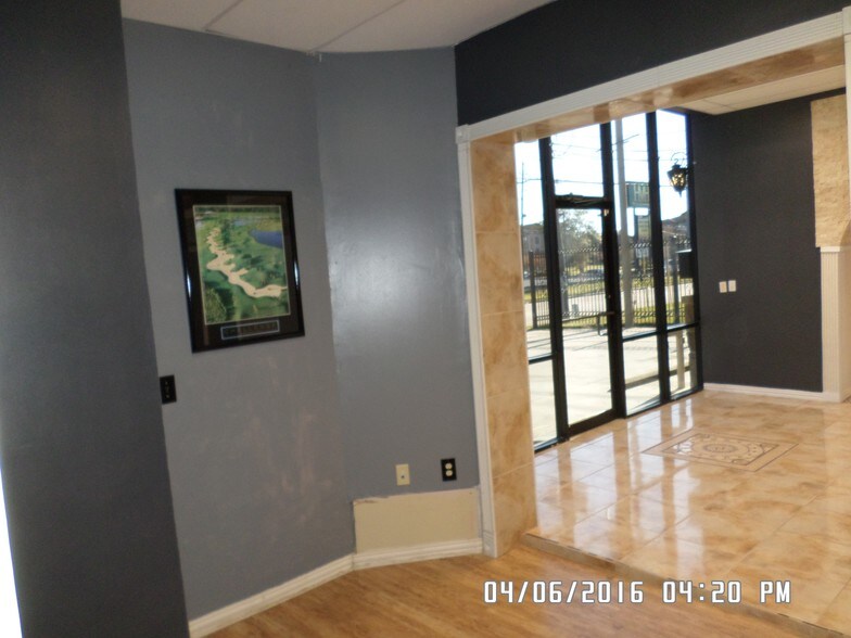 More Photos Of 2222 Cypress Landing Dr, Houston Storefront Retail Office For Sale