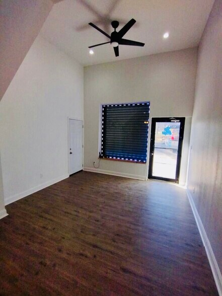 More Photos Of 4359-4363 N 9th St, Philadelphia Storefront Retail Office For Lease