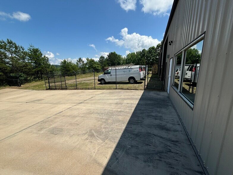 More Photos Of 92 Chestatee Industrial, Dahlonega Warehouse For Sale