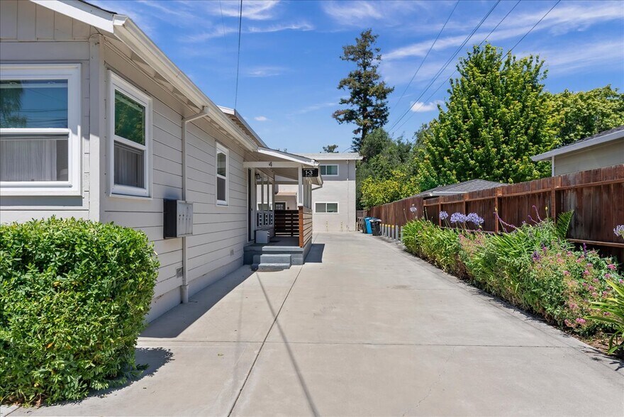 More Photos Of 227 Madrone St, Redwood City Apartments For Sale