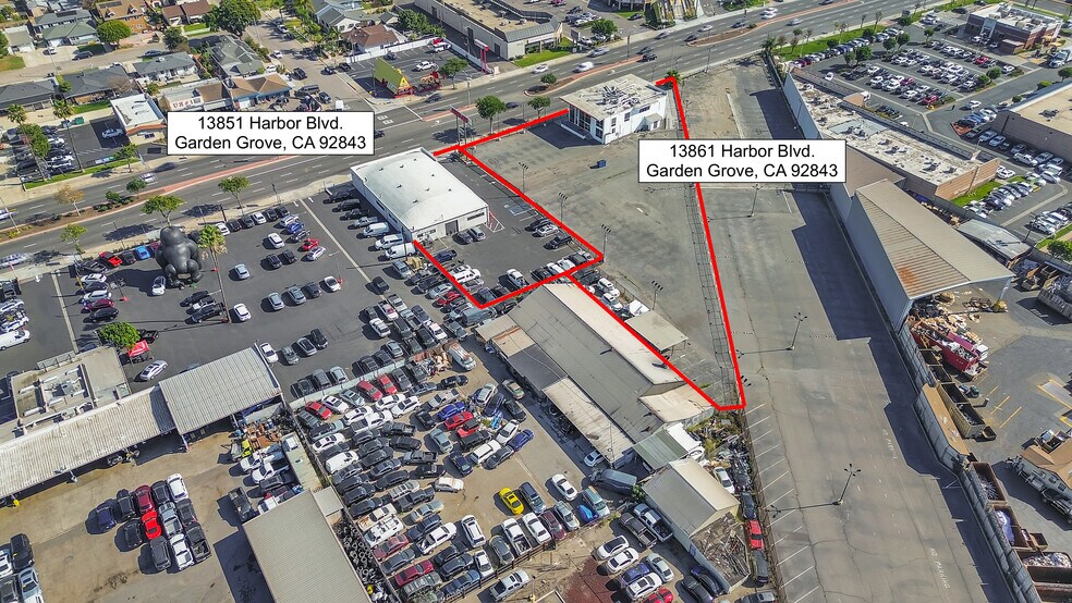 More Photos Of 13851-13861 Harbor Boulevard, Garden Grove Auto Dealership For Lease