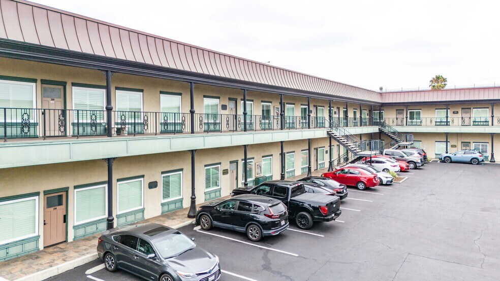 More Photos Of 1913 E 17th St, Santa Ana Office For Sale