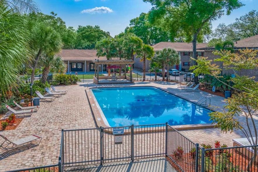 More Photos Of 7011 San Ramon Pl, Tampa Apartments For Sale