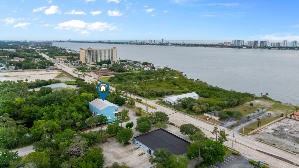 More Photos Of 3090 Ridgewood Dr, Daytona Beach Freestanding For Sale