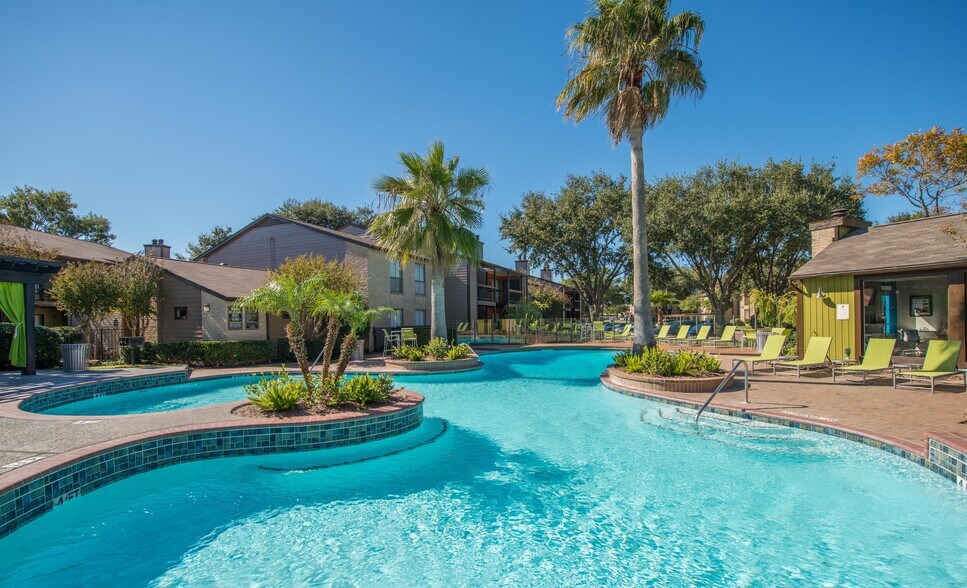 More Photos Of , Houston Multifamily For Sale