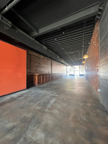 More Photos Of 919 E Douglas, Wichita Storefront For Lease
