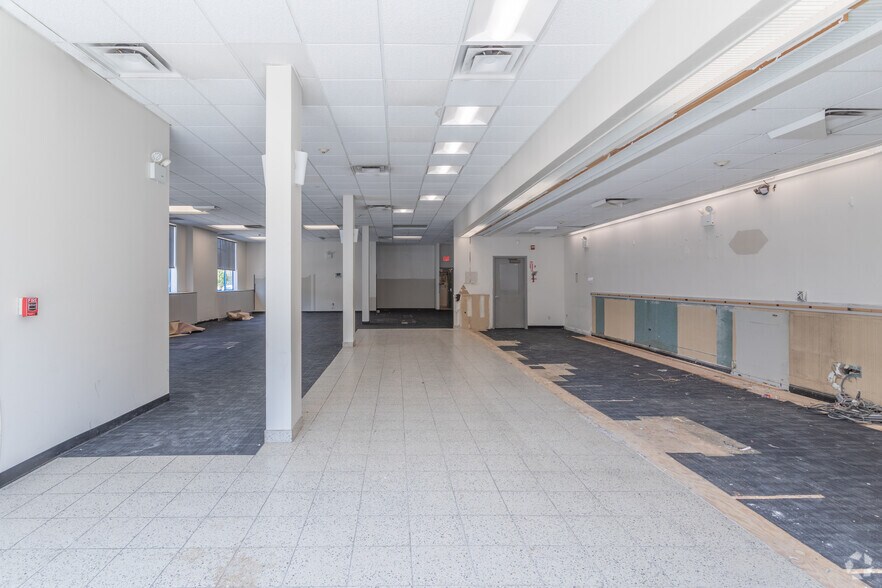 More Photos Of 4201-4225 Avenue D, Brooklyn Storefront Retail Office For Sale