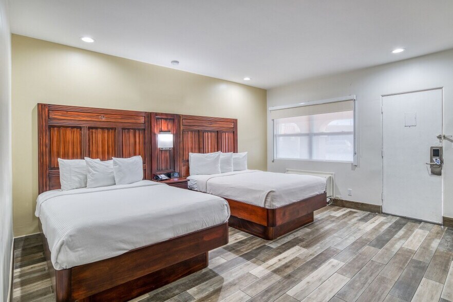 More Photos Of 137 San Marco Ave, Saint Augustine Hotel For Sale