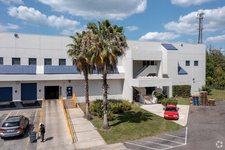 More Photos Of 2349 S Apopka Blvd, Apopka Warehouse For Sale