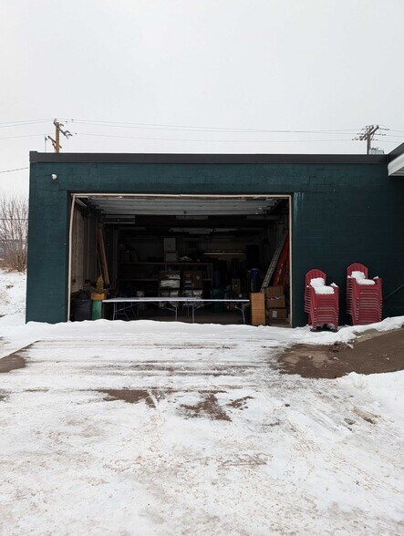 More Photos Of 2515 W Superior St, Duluth General Retail For Lease