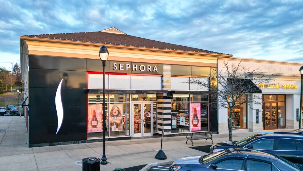 More Photos Of 600 Evergreen Way, South Windsor Unknown For Lease